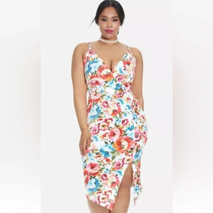 NWT Fashion To Figure FTF Floral Dress Womens Size 3X (846)
